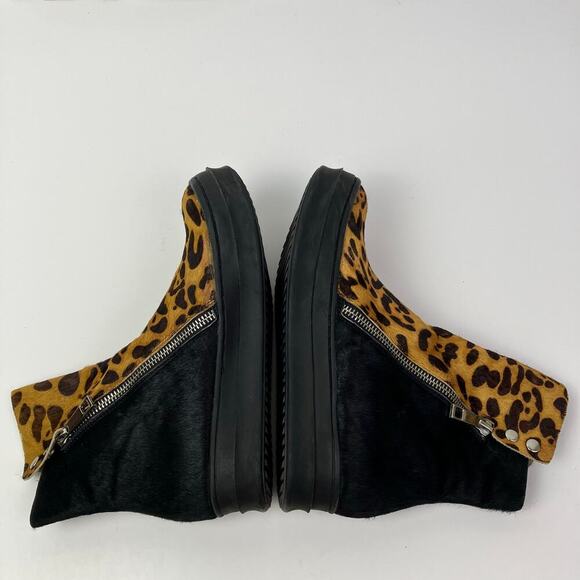 Jeffrey Campbell Ibiza Sci Fi Fur Platform Sneaker Booties Tan Black Leopard 6.5 - Picture 10 of 16